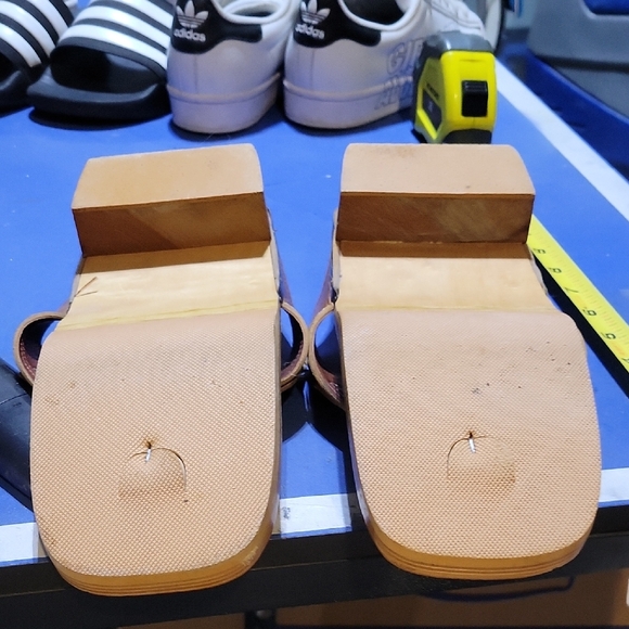 MENS 11 wooden platform sandals, also known as GETA. These Are Vintage For Sure - Picture 5 of 9